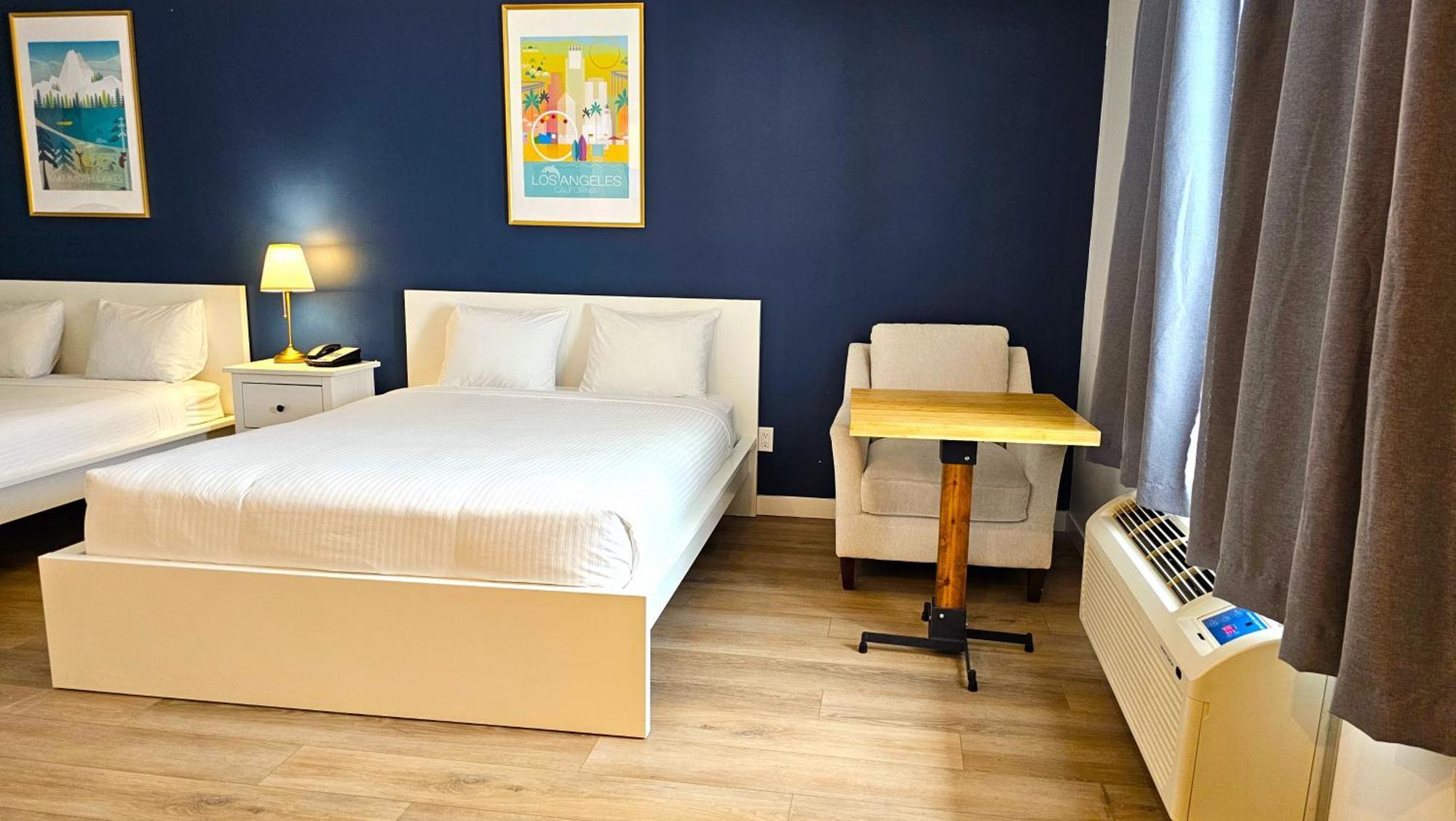 Cloud 9 Inn Whitecourt Extérieur photo